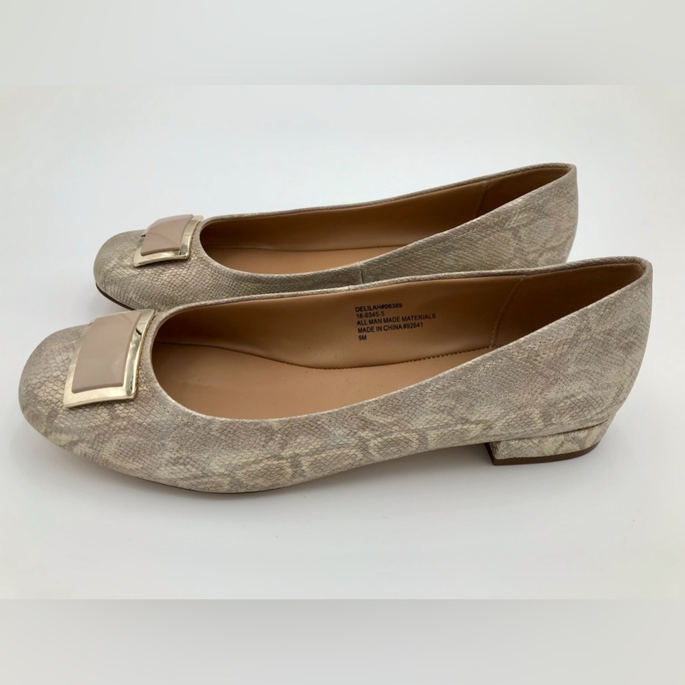 Women’s Size 9 Dress Flat Shoes